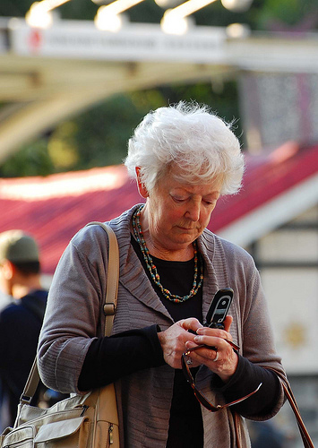 Ayuda a tus abuelos a vencer el miedo a la tecnología